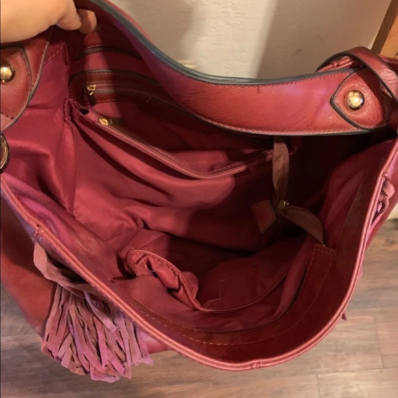 Maroon burgundy wine color large purse - Picture 4 of 5